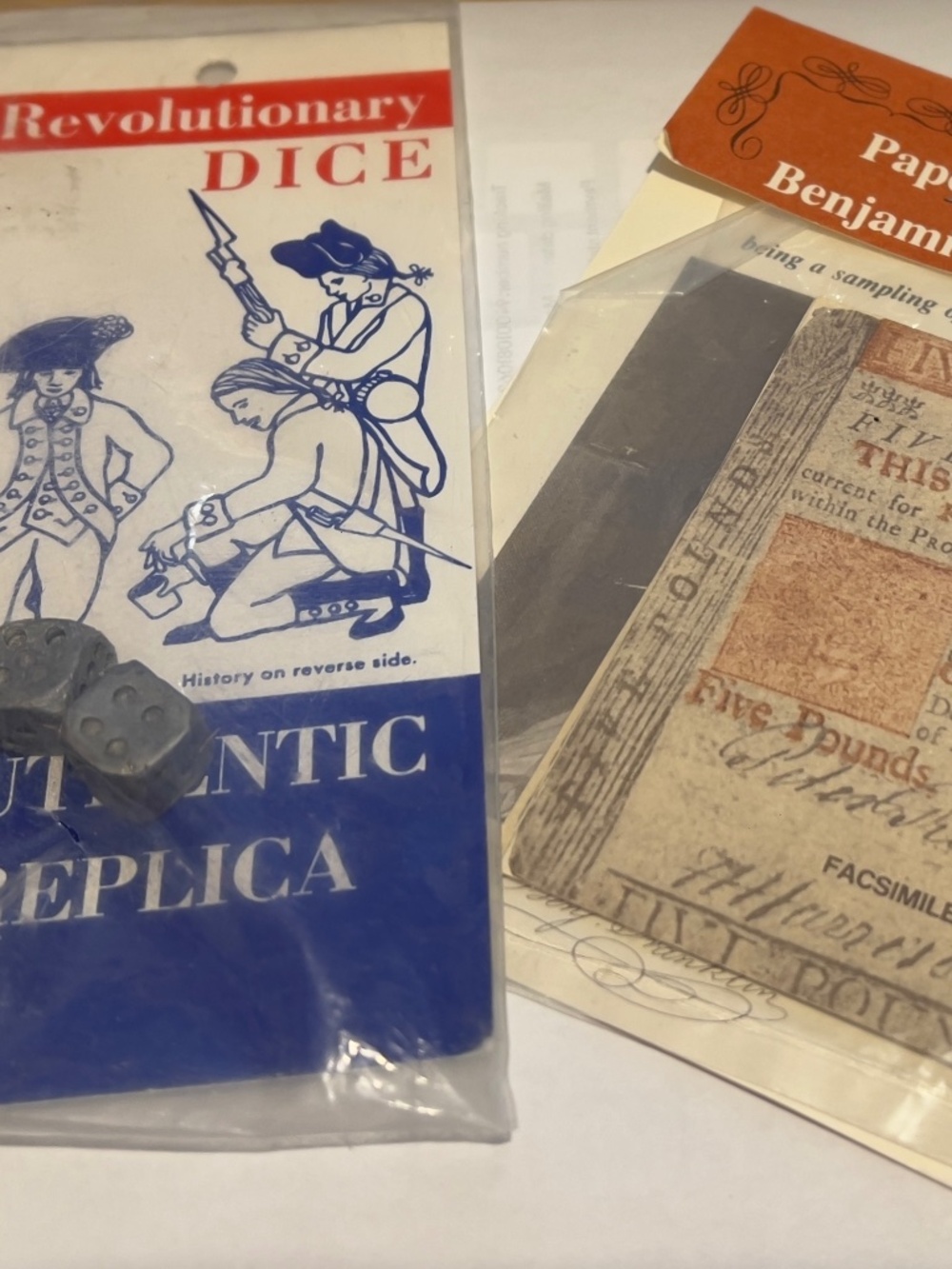 REVOLUTIONARY DICE AUTHENTIC REPLICA /MONEY BENJAMIN FRANKLIN 10 FACSIMILE BILLS